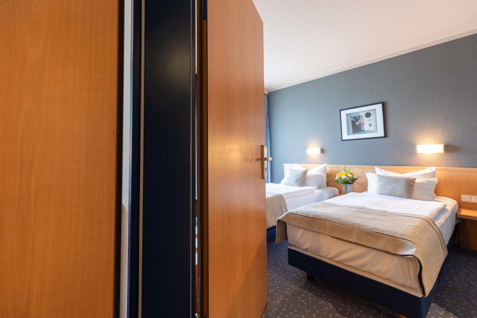 Garner Hotel Cottbus Sued By Ihg Kültér fotó