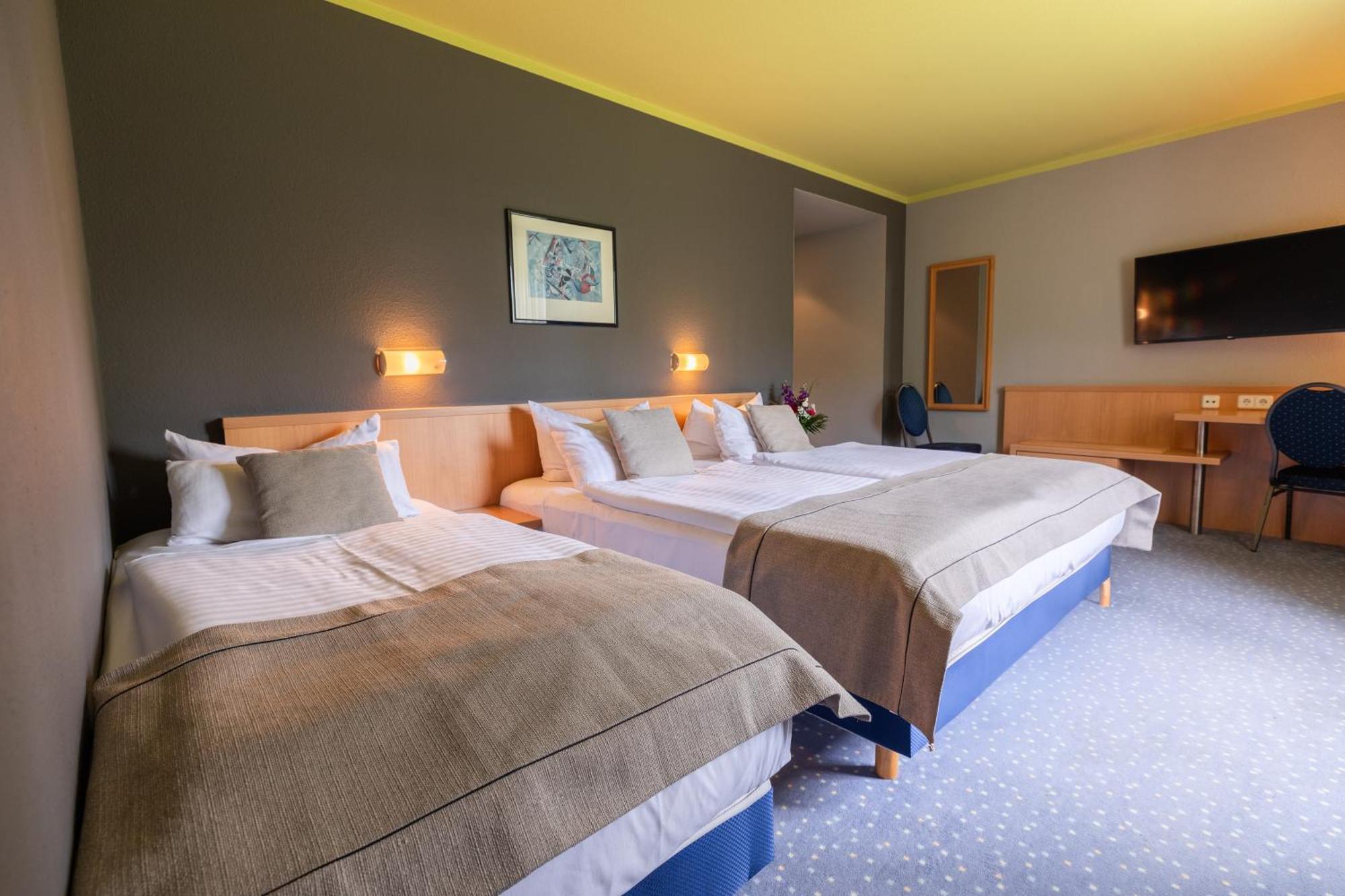 Garner Hotel Cottbus Sued By Ihg Kültér fotó