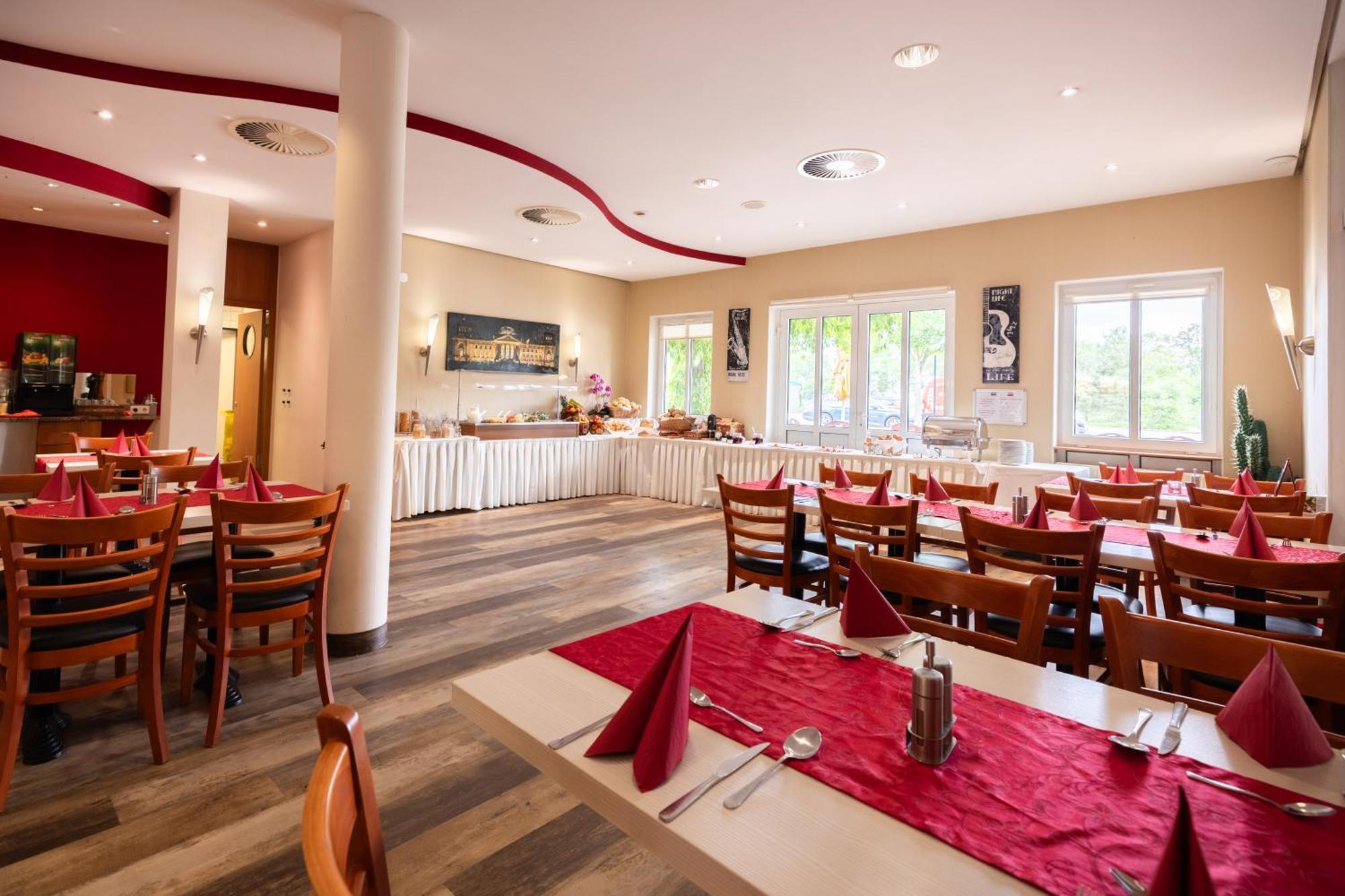Garner Hotel Cottbus Sued By Ihg Kültér fotó