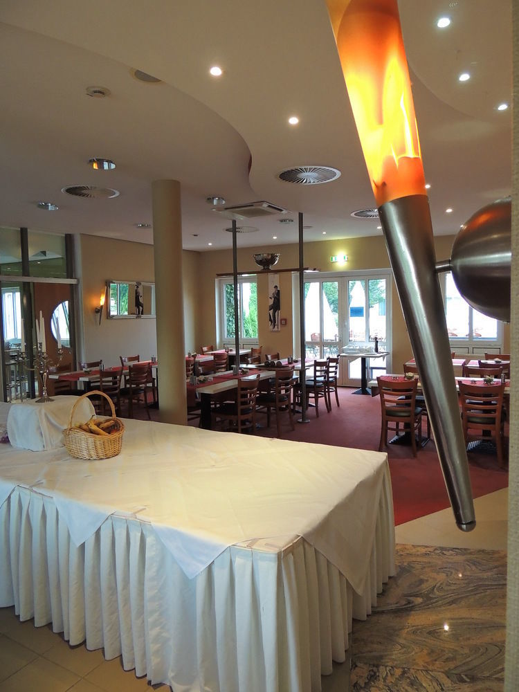Garner Hotel Cottbus Sued By Ihg Kültér fotó